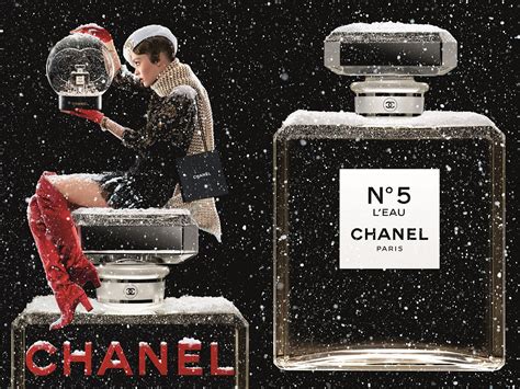 chanel no 5 l eau holiday campaign 2019|CHANEL NO. 5 L’EAU HOLIDAY 2019 FRAGRANCE FILM.